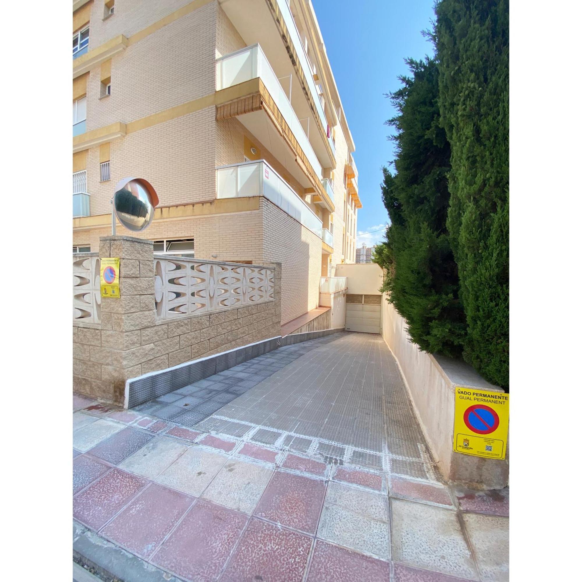 Modern Flat Close To Beach El Campello Exterior foto